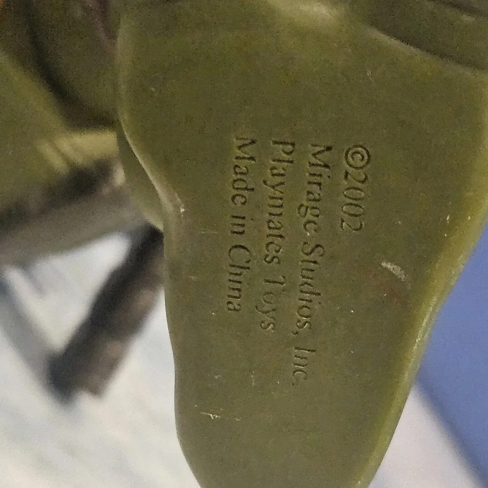 2002 Playmates TMNT Leonardo 12